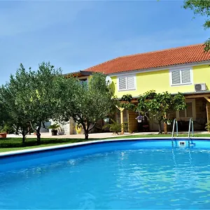  Appartement Luka Biograd -