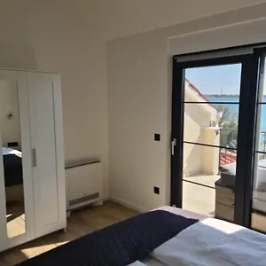 Appartments Akrapovic Apartman